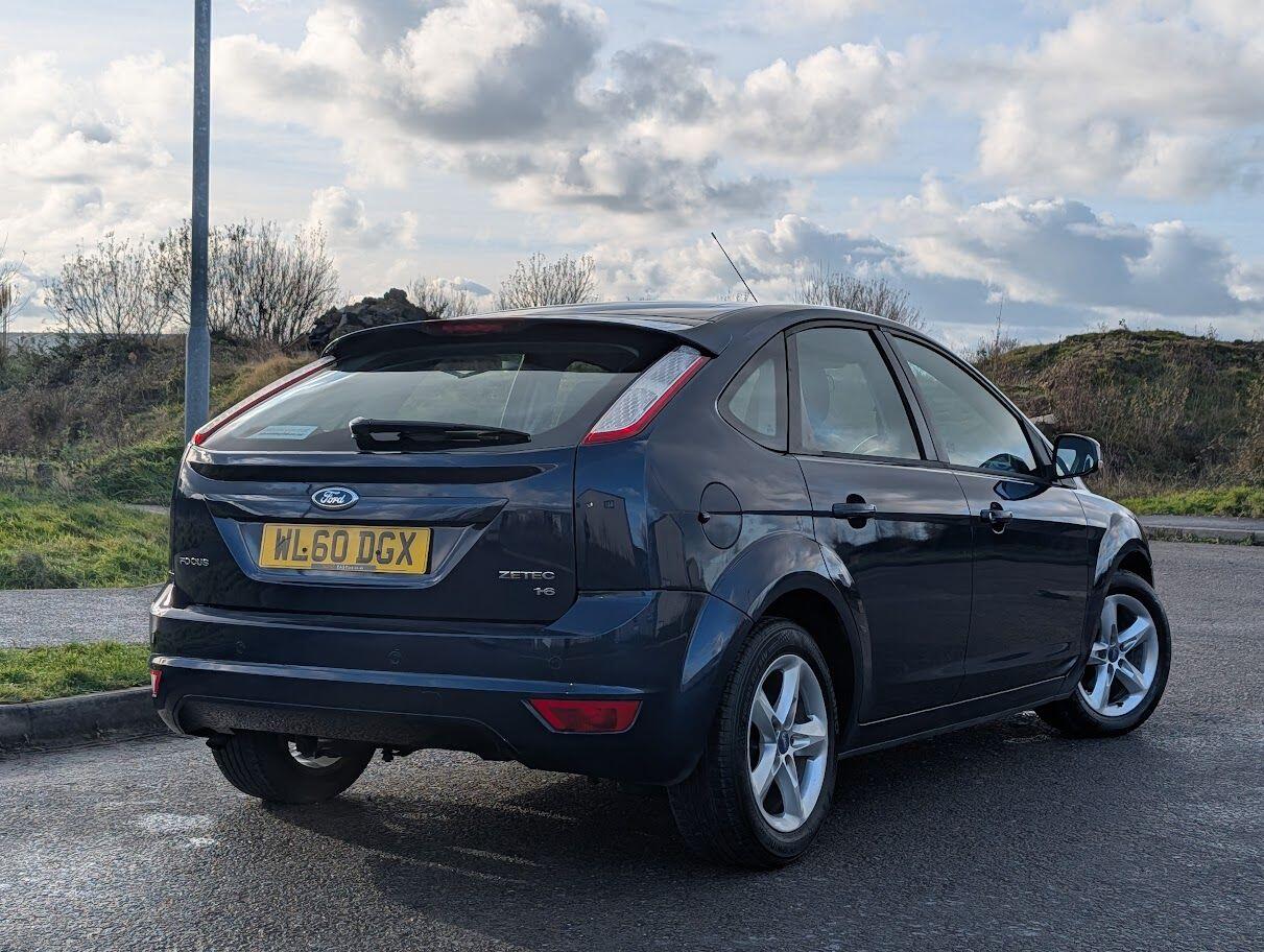 Used Ford Focus 2010 for sale - 77290878: Photo 9