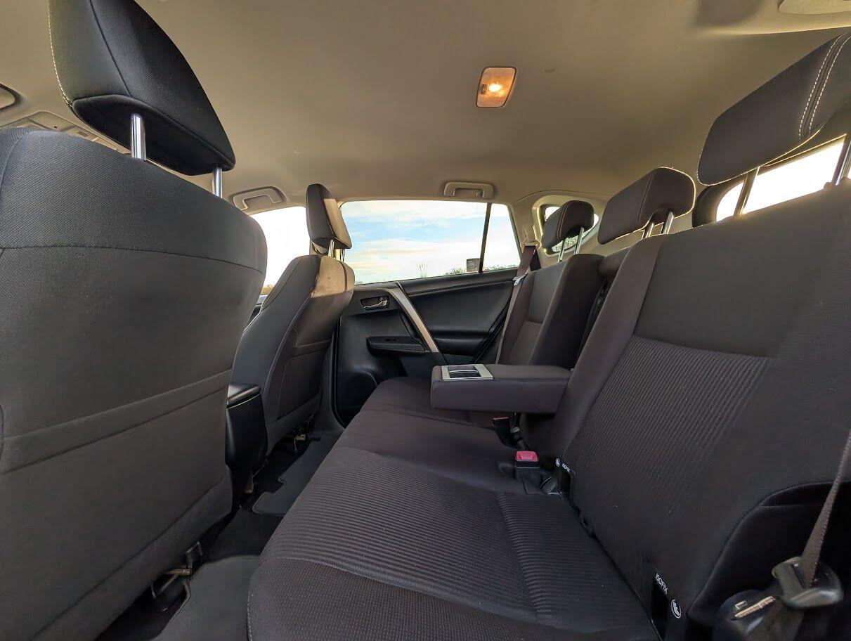 Used Toyota RAV4 2013 for sale - 76825107: Photo 10