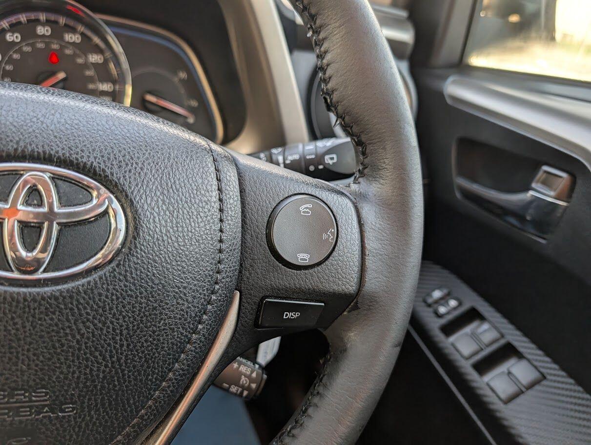 Used Toyota RAV4 2013 for sale - 76825107: Photo 13