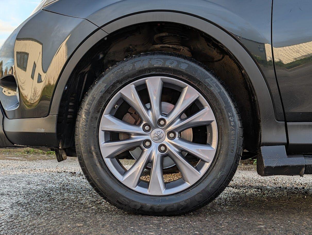 Used Toyota RAV4 2013 for sale - 76825107: Photo 16