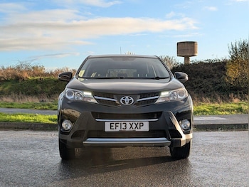 Used Toyota RAV4 2013 for sale - 76825107: Photo