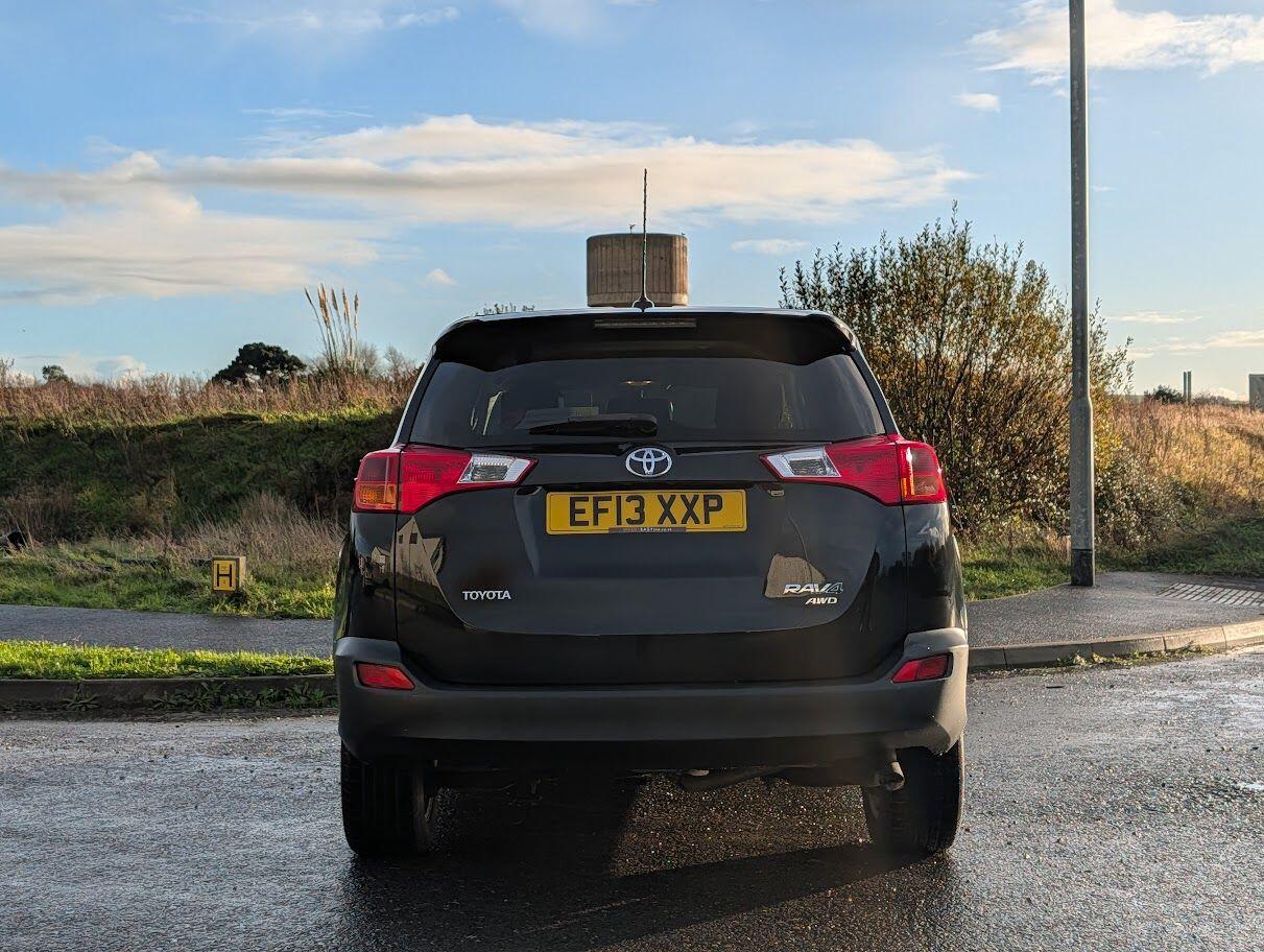 Used Toyota RAV4 2013 for sale - 76825107: Photo 5