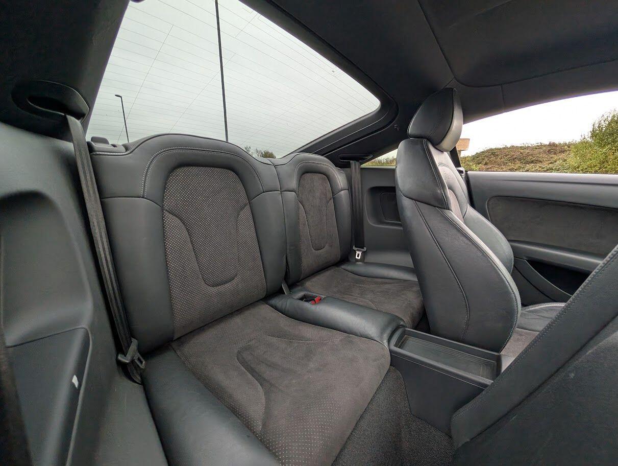 Used Audi TT 2012 for sale - 76527735: Photo 14