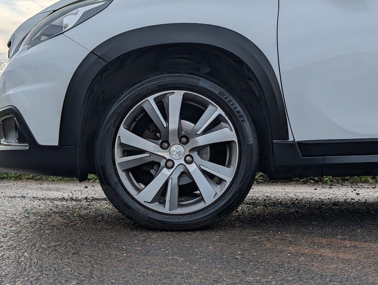 Used Peugeot 2008 2017 for sale - 76823470: Photo 17