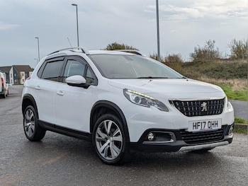 Used Peugeot 2008 2017 for sale - 76823470: Photo