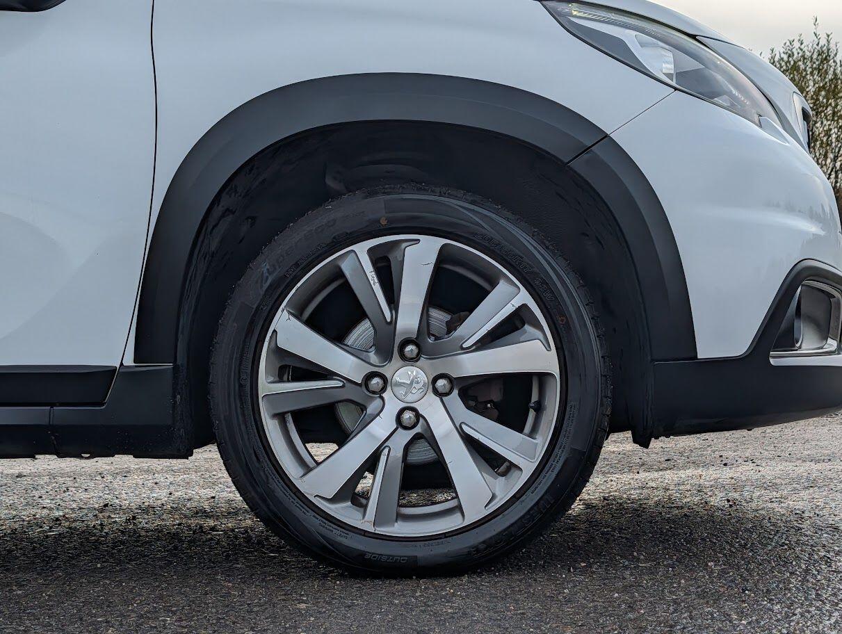 Used Peugeot 2008 2017 for sale - 76823470: Photo 20