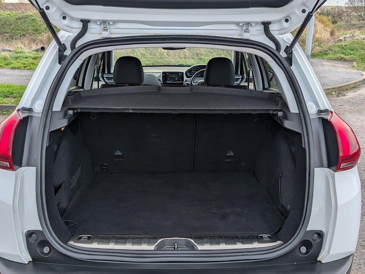 Used Peugeot 2008 2017 for sale - 76823470: Photo 25