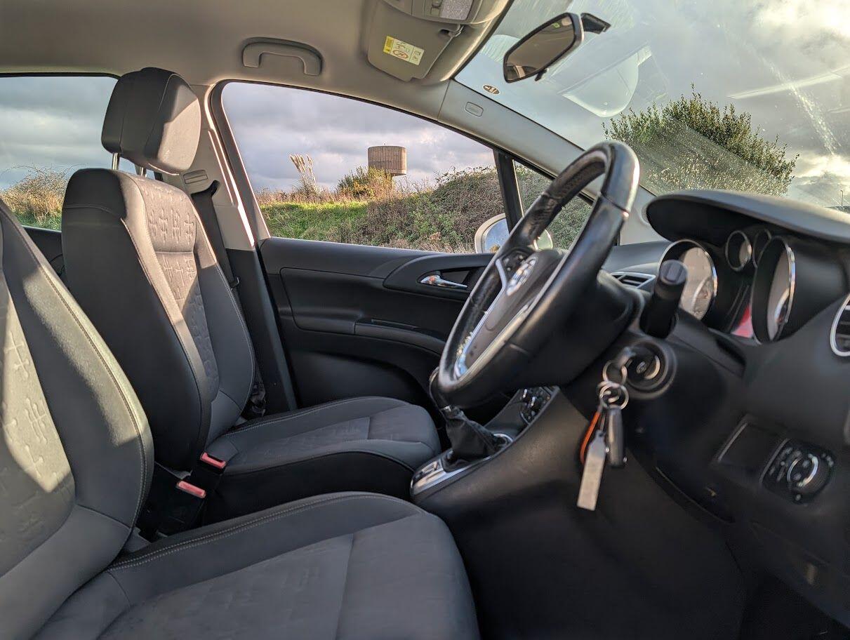 Used Vauxhall Meriva 2015 for sale - 76657572: Photo 13
