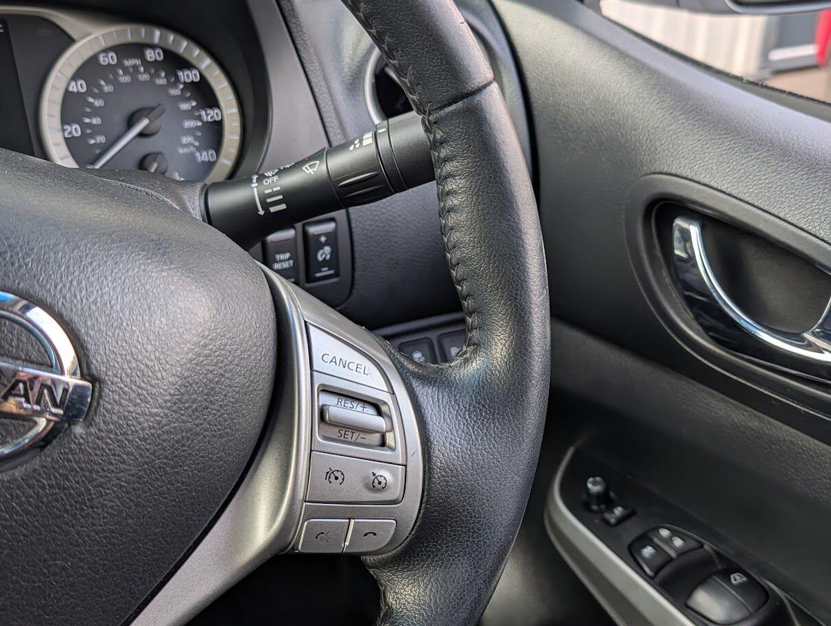 Used Nissan Navara 2017 for sale - 77525149: Photo 13