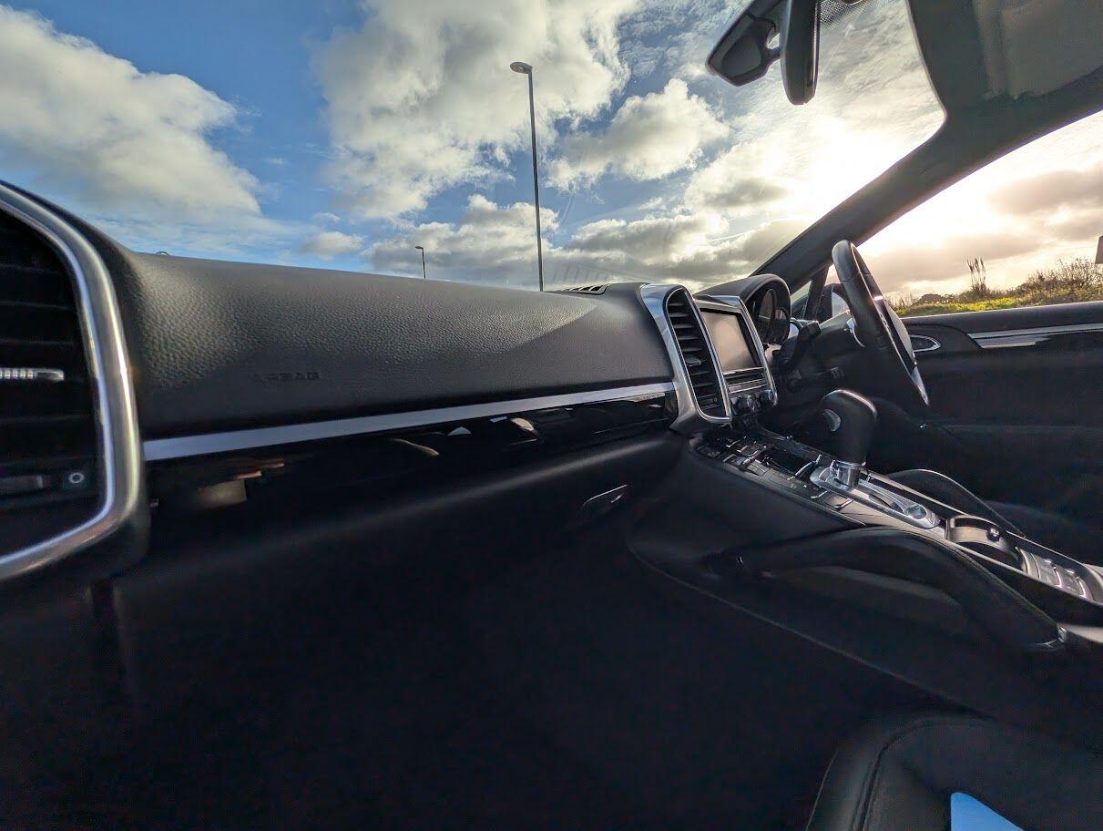 Used Porsche Cayenne 2013 for sale - 77131550: Photo 11