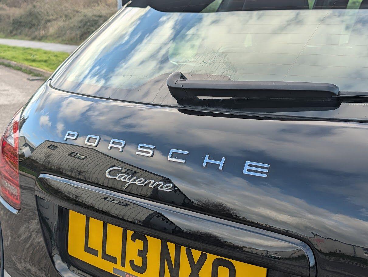 Used Porsche Cayenne 2013 for sale - 77131550: Photo 32