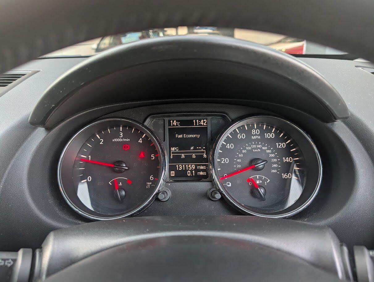 Used Nissan Qashqai 2010 for sale - 77784685: Photo 20