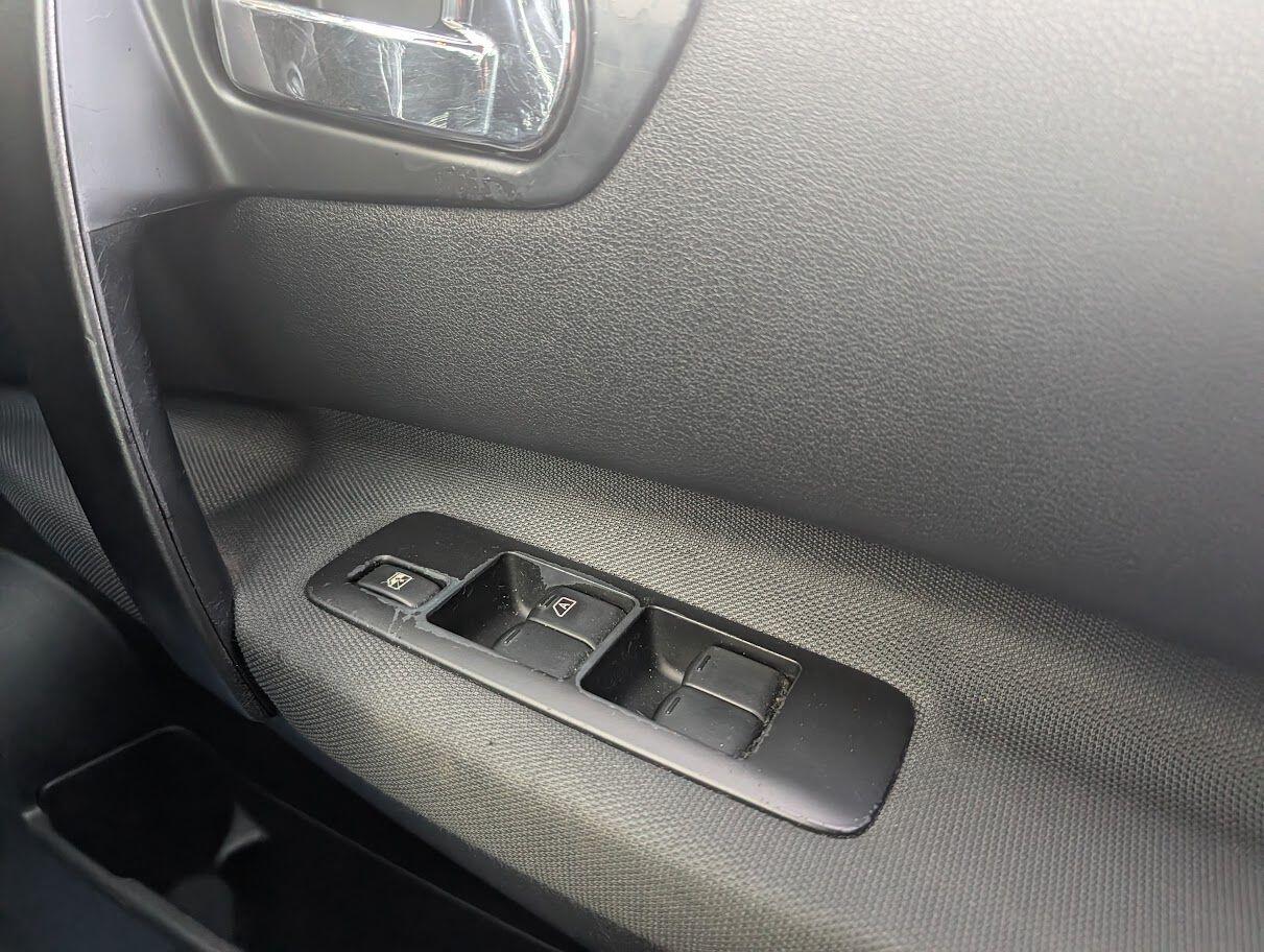 Used Nissan Qashqai 2010 for sale - 77784685: Photo 34