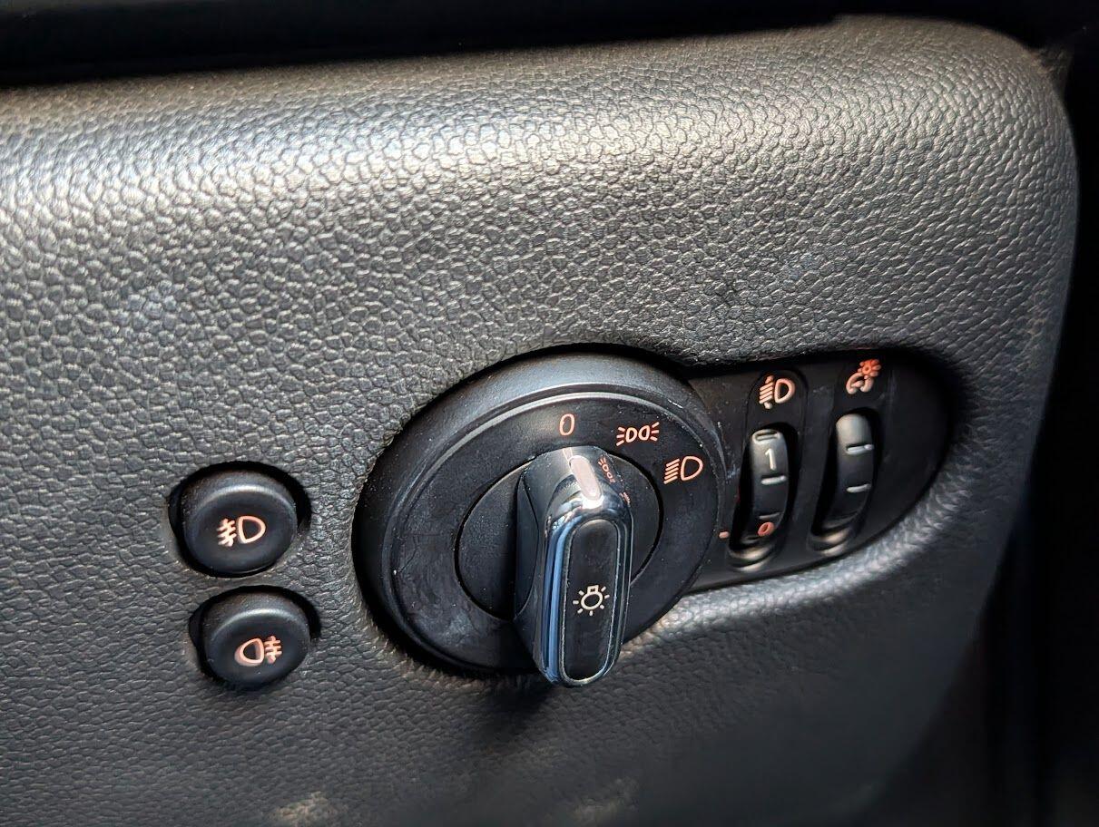 Used MINI Hatch 2015 for sale - 77040638: Photo 12