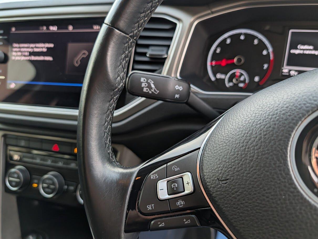 Used Volkswagen T-Roc for sale - 77237995: Photo 14