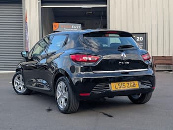 Used Renault Clio 2015 for sale - 79756217: Photo