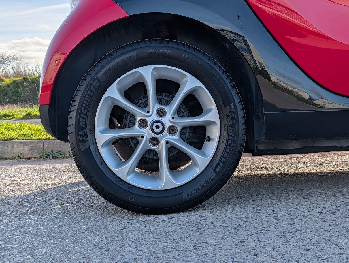 Used smart fortwo 2017 for sale - 77040817: Photo 19