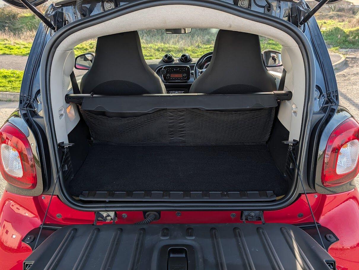 Used smart fortwo 2017 for sale - 77040817: Photo 21