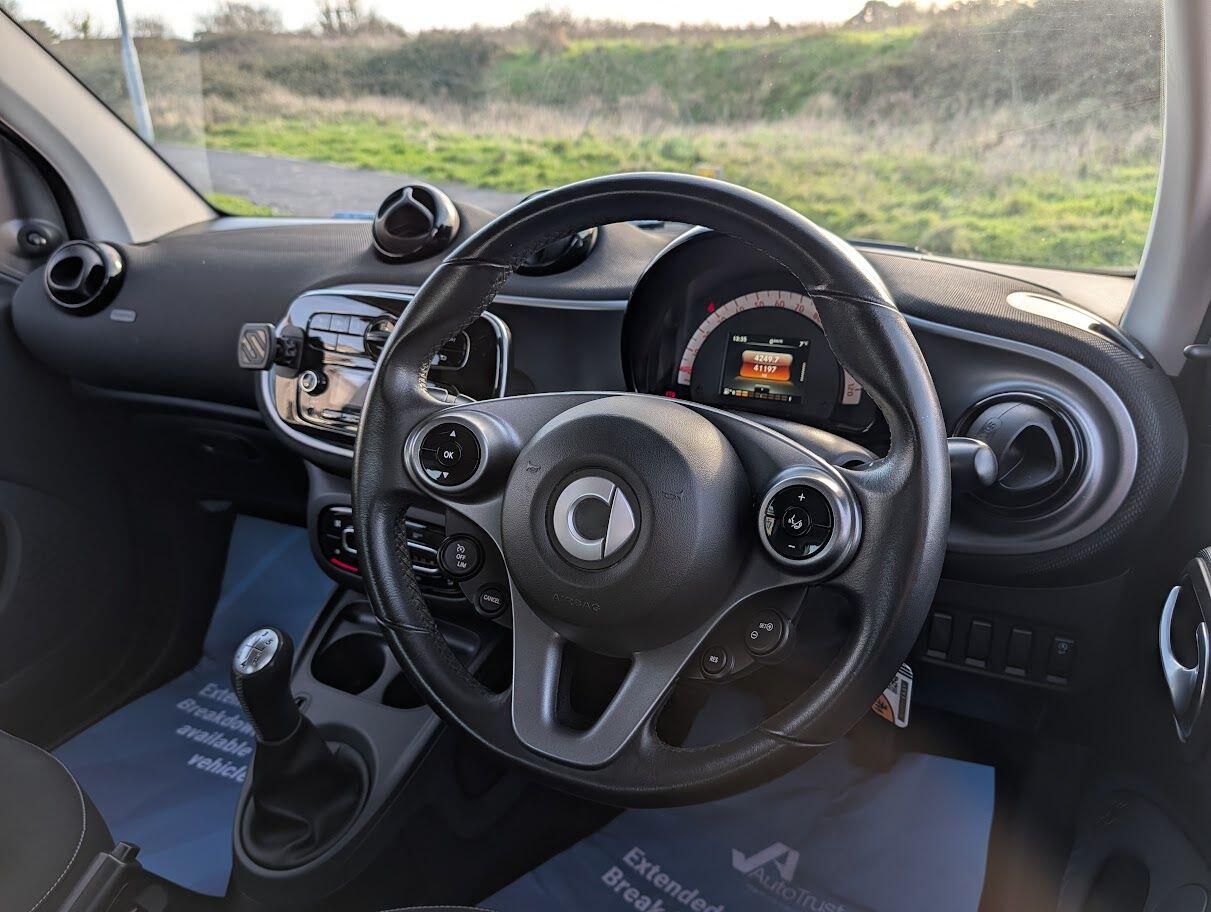 Used smart fortwo 2017 for sale - 77040817: Photo 22