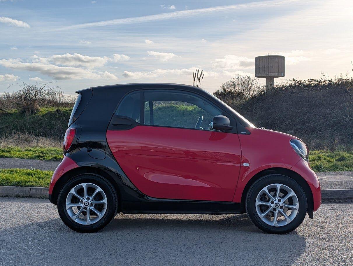 Used smart fortwo 2017 for sale - 77040817: Photo 9