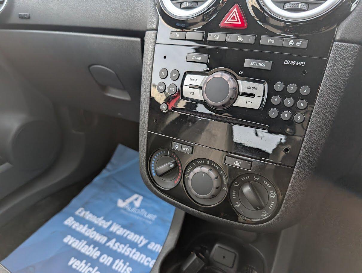 Used Vauxhall Corsa 2014 for sale - 76657716: Photo 10