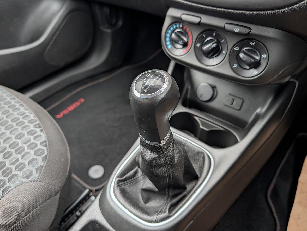 Used Vauxhall Corsa 2015 for sale - 77898335: Photo 9