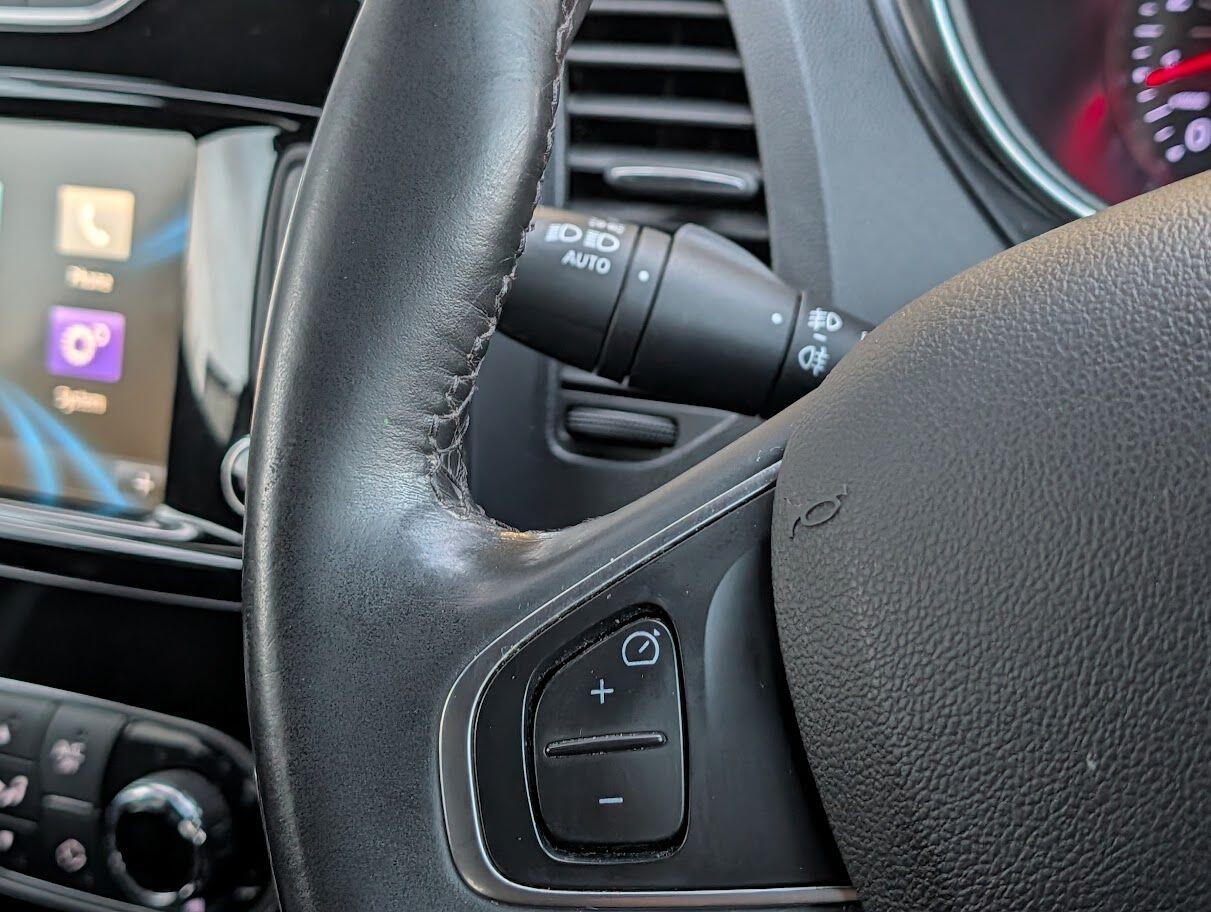 Used Renault Captur 2016 for sale - 78058425: Photo 15