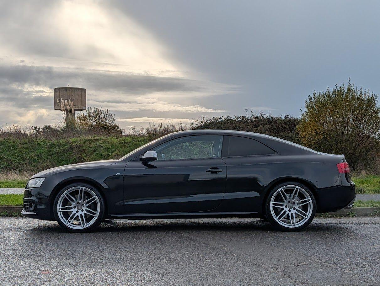 Used Audi A5 2010 for sale - 76824238: Photo 5