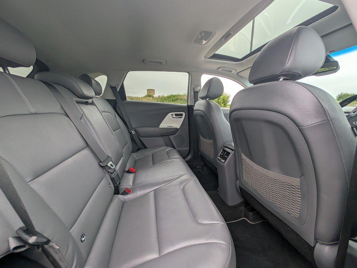 Used Kia Niro 2016 for sale - 77305428: Photo 11