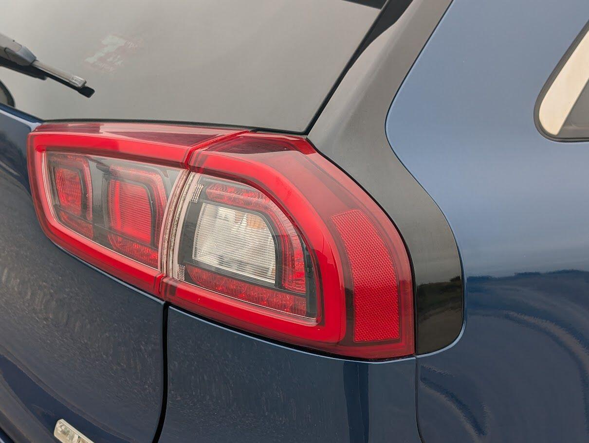 Used Kia Niro 2016 for sale - 77305428: Photo 40