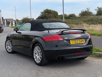 Used Audi TT 2010 for sale - 76188705: Photo 4