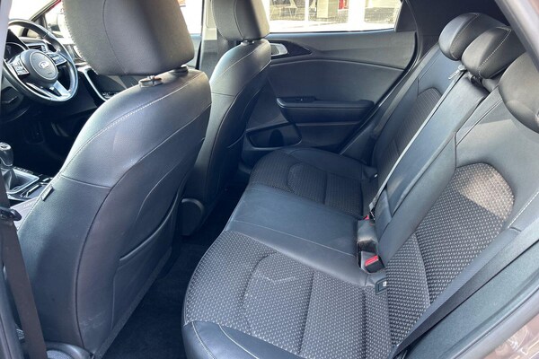 Used Kia XCeed 2020 for sale - 75553078: Photo 30