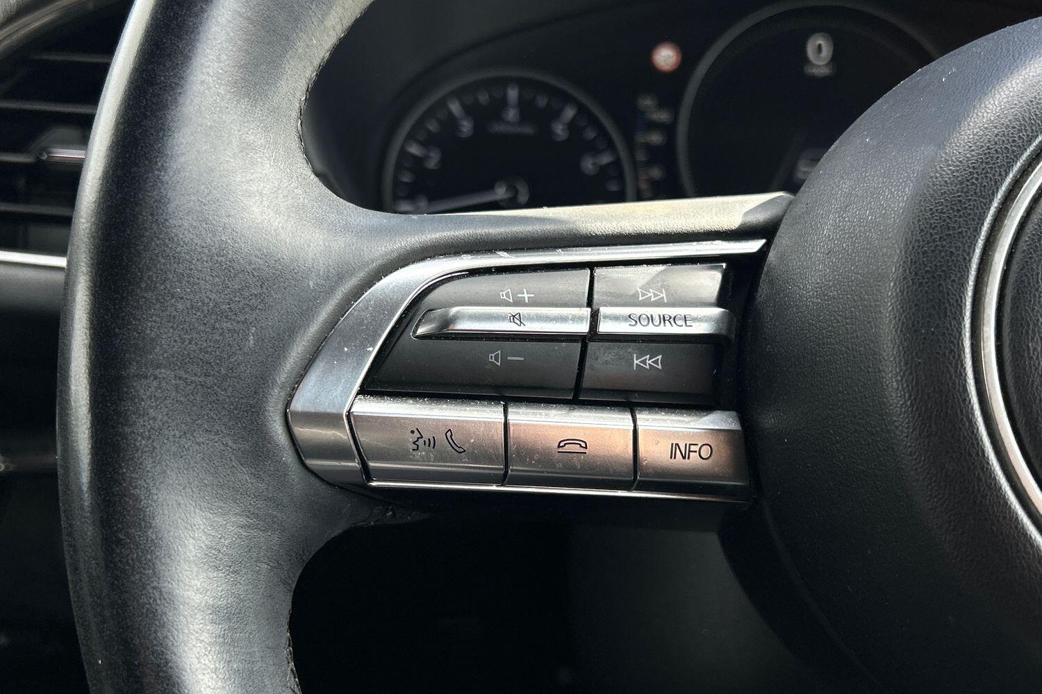 Used Mazda Mazda3 2019 for sale - 75977960: Photo 8