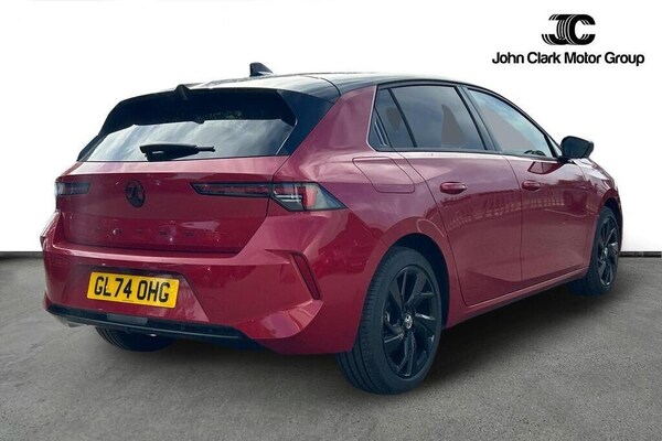 Used Vauxhall Astra 2024 for sale - 76059971: Photo 2