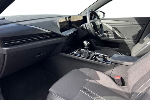 Used Vauxhall Astra 2024 for sale - 76059971: Photo 7