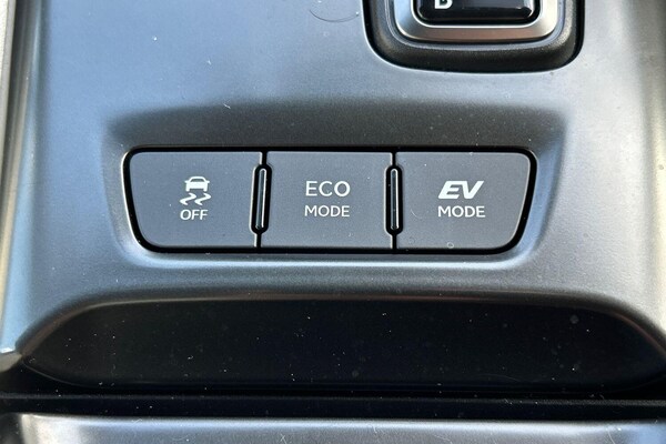 Used Lexus LBX 2024 for sale - 75978725: Photo 28