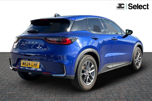 Used Lexus LBX 2024 for sale - 75978725: Photo 2