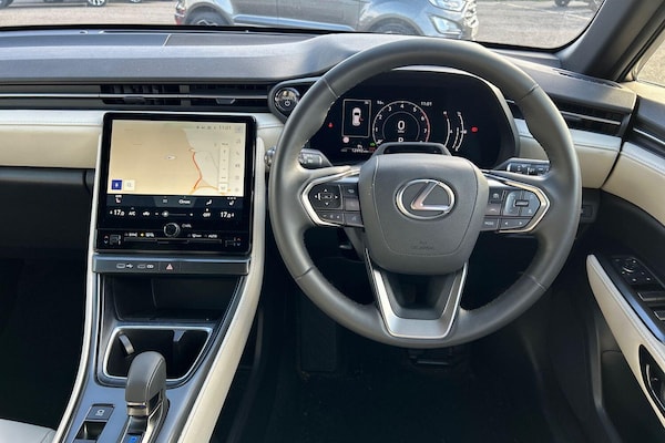 Used Lexus LBX 2024 for sale - 75978725: Photo 30