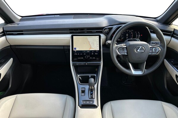 Used Lexus LBX 2024 for sale - 75978725: Photo 5