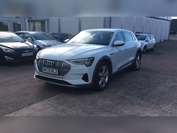 Used Audi e-tron 2020 for sale - 76158902: Photo 2