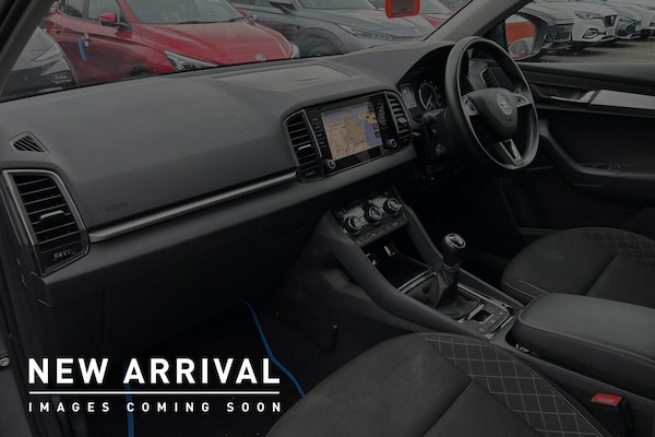 Used Skoda Karoq 2019 for sale - 76138475: Photo 2