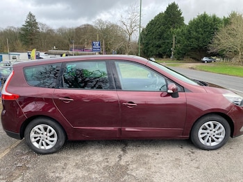 Used Renault Grand Scenic 2014 for sale - 77789631: Photo