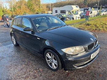 Used BMW 1 Series 2009 for sale - 77020264: Photo