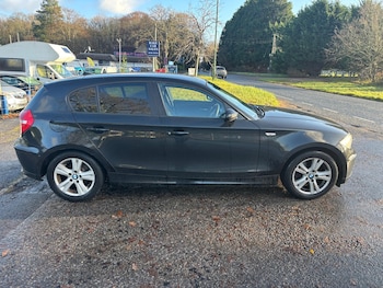Used BMW 1 Series 2009 for sale - 77020264: Photo