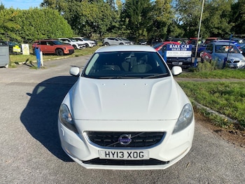 Used Volvo V40 2013 for sale - 76070047: Photo 2