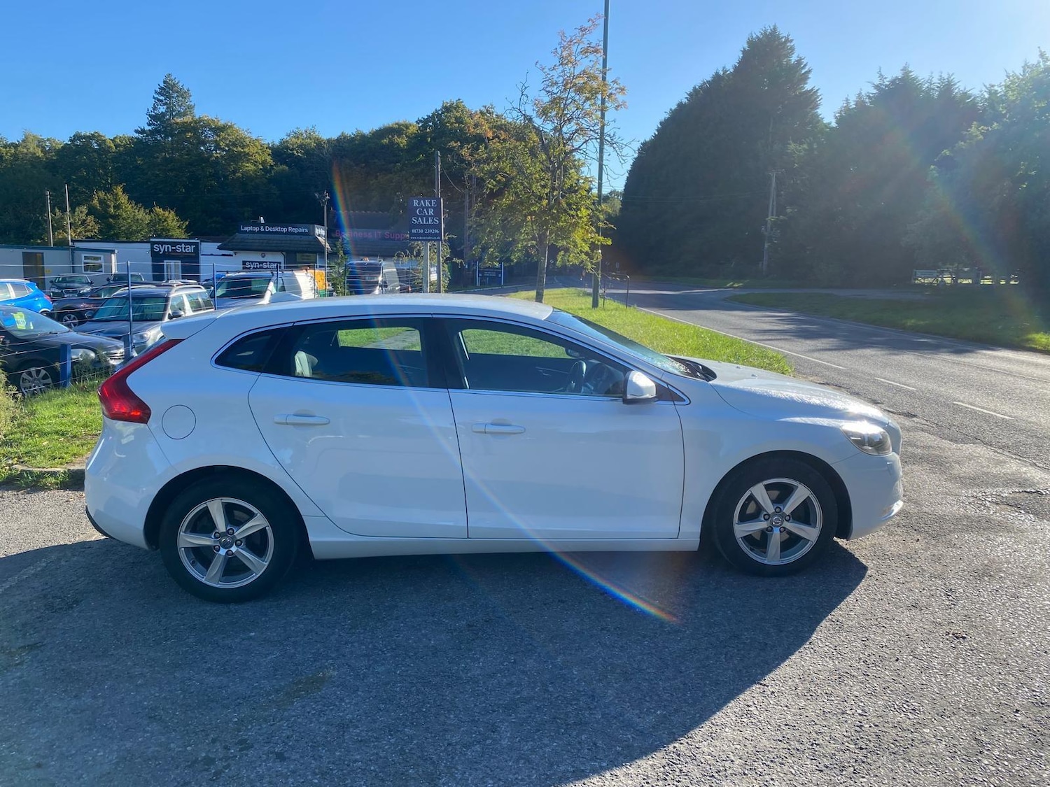 Used Volvo V40 2013 for sale - 76070047: Photo 4