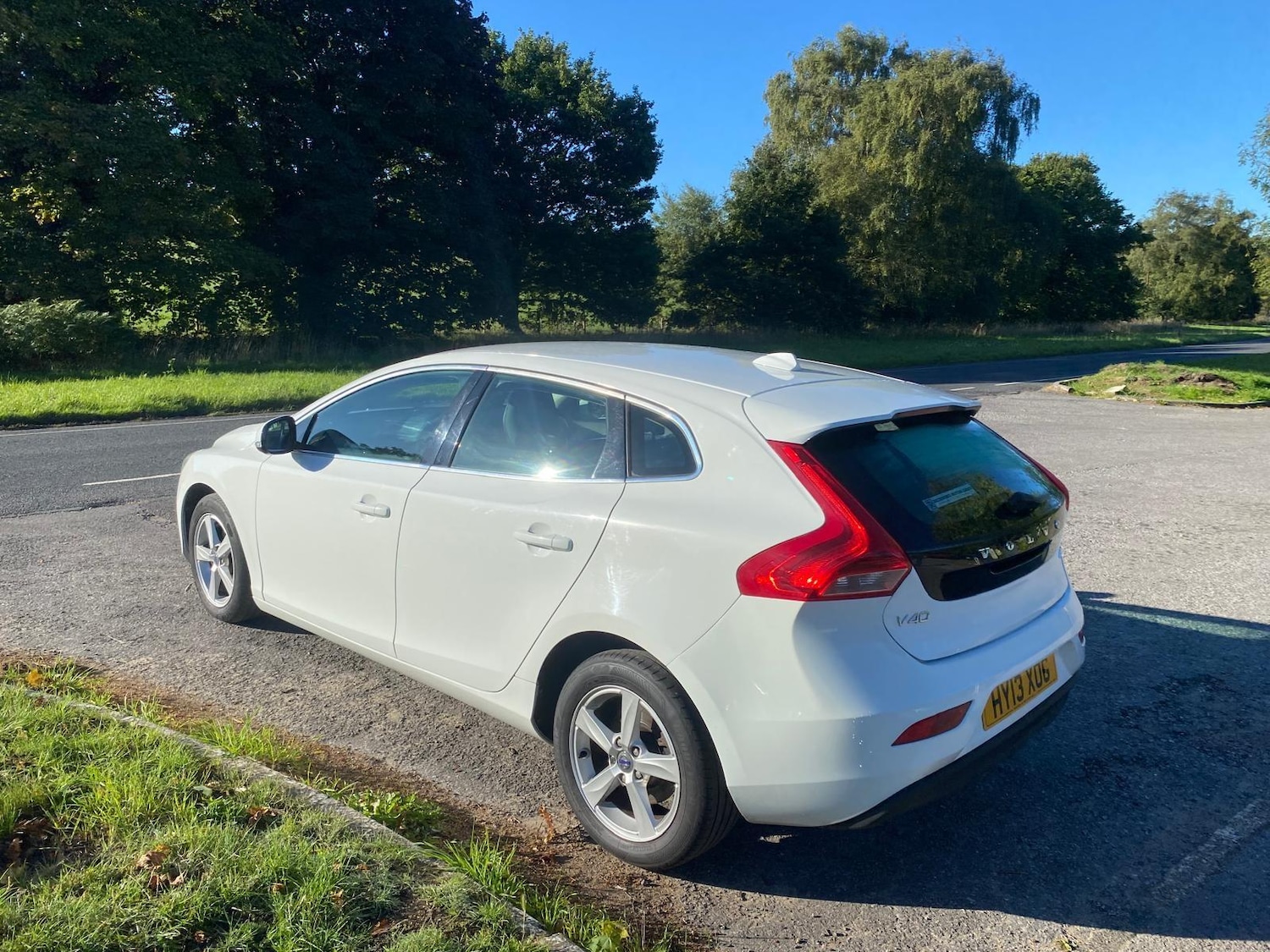 Used Volvo V40 2013 for sale - 76070047: Photo 6