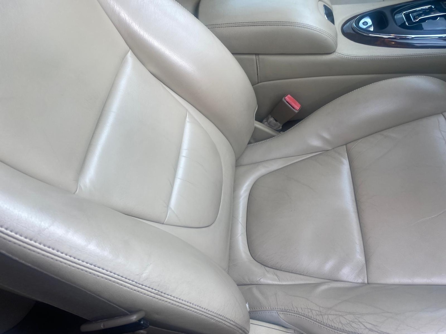 Used Jaguar XJ 2004 for sale - 76070079: Photo 15