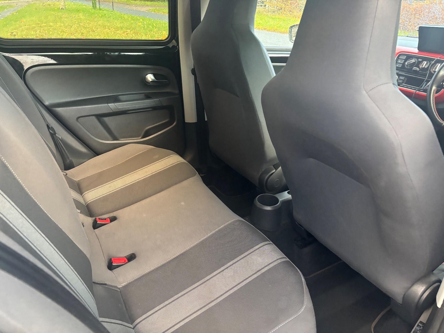 Used Volkswagen up! 2025 for sale - 76436636: Photo 11