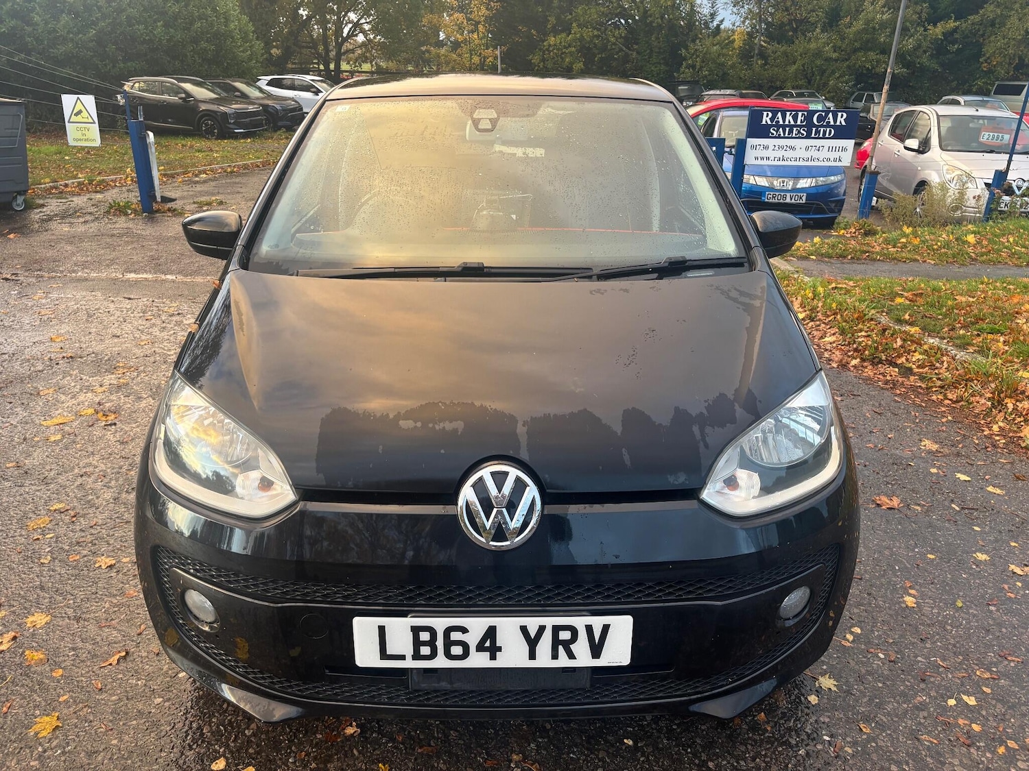 Used Volkswagen up! 2025 for sale - 76436636: Photo 2